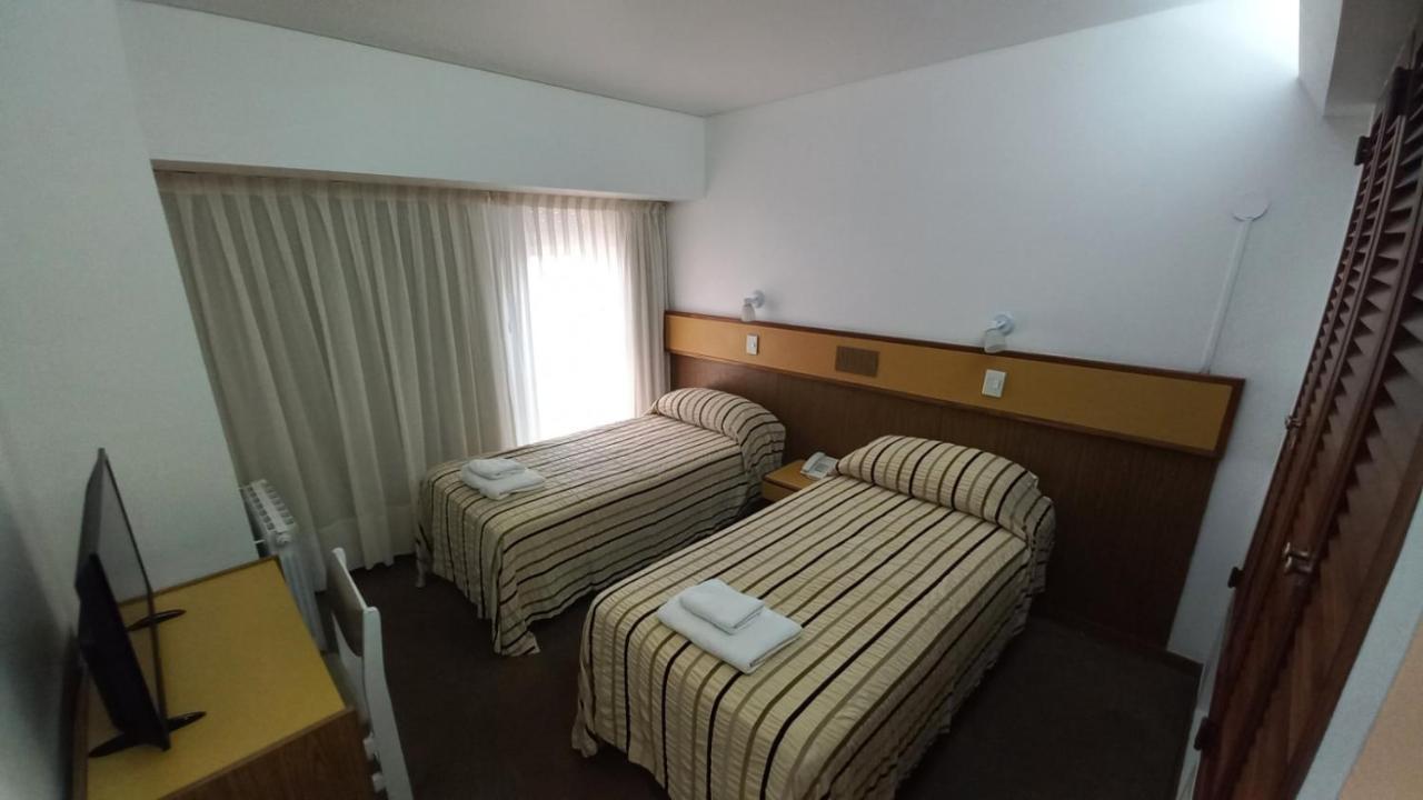 Costanera Hotel Puerto Madryn Buitenkant foto