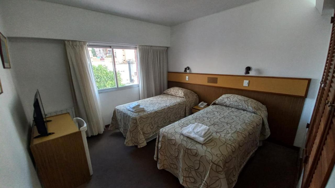 Costanera Hotel Puerto Madryn Buitenkant foto