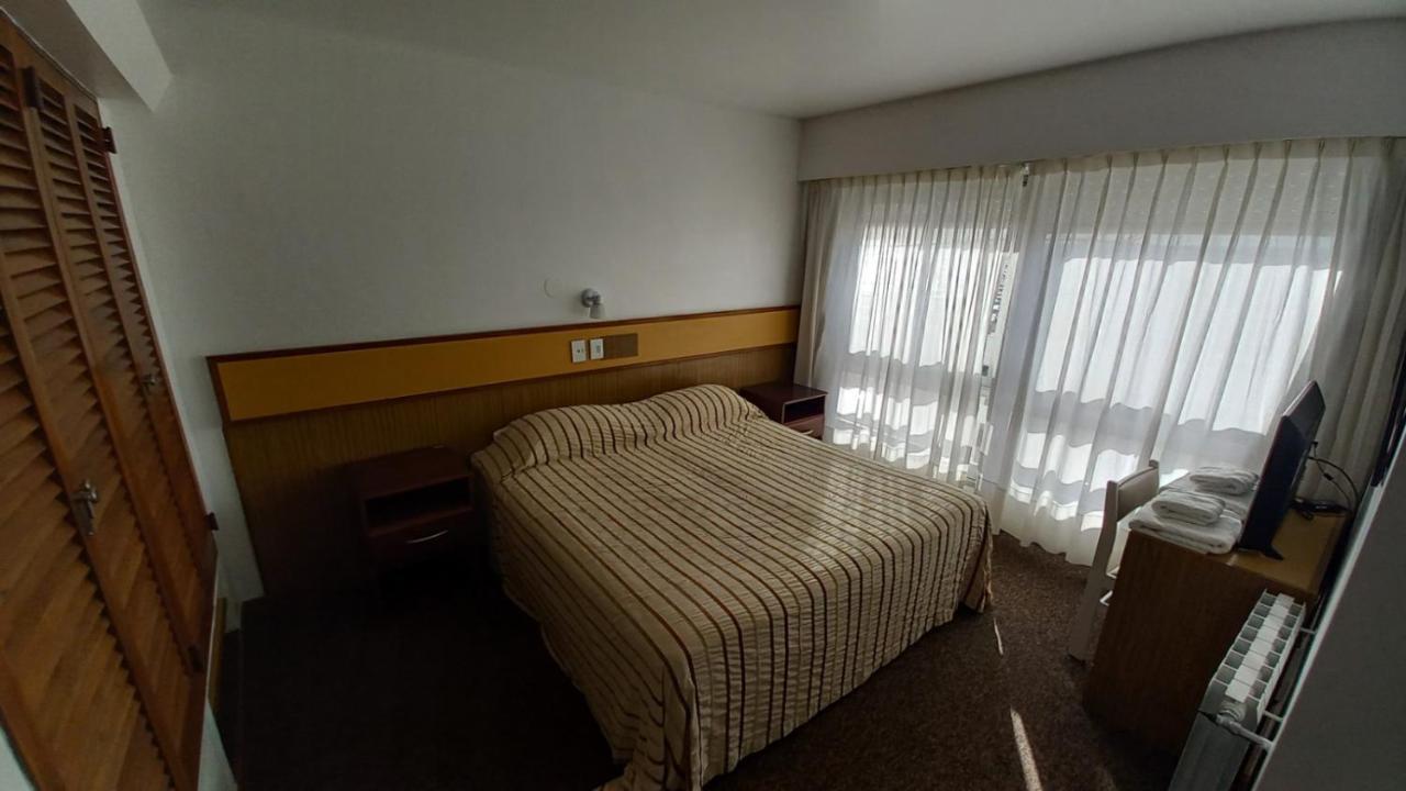 Costanera Hotel Puerto Madryn Buitenkant foto