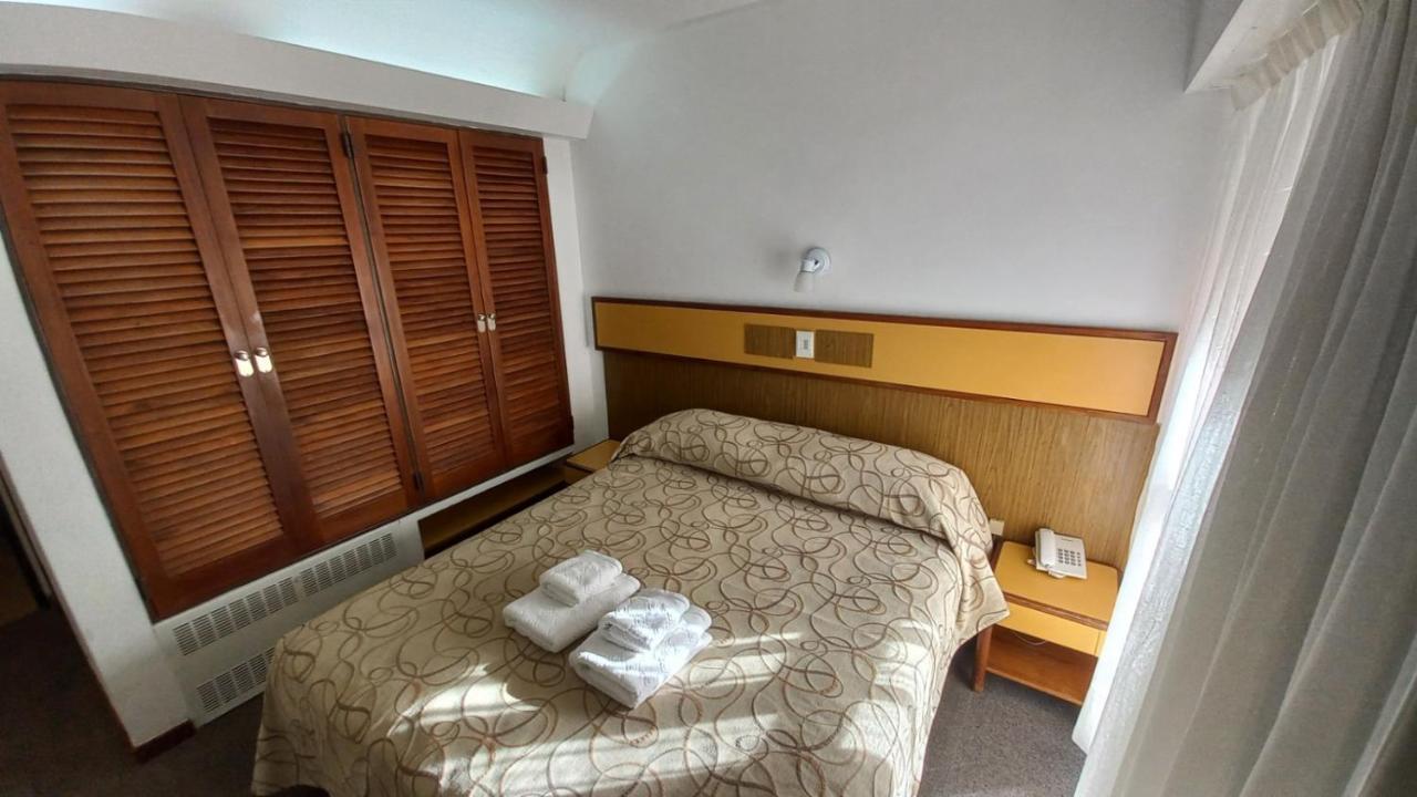 Costanera Hotel Puerto Madryn Buitenkant foto