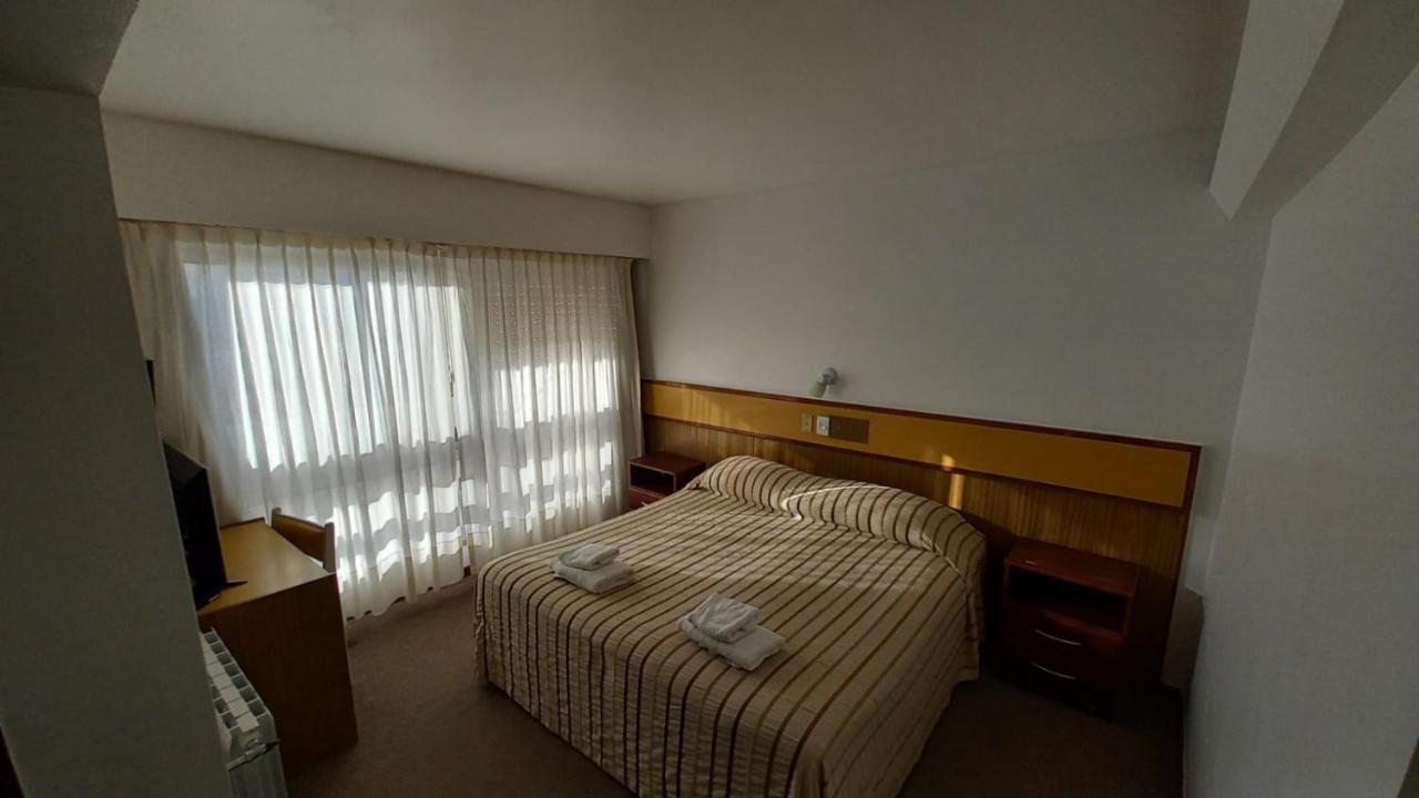 Costanera Hotel Puerto Madryn Buitenkant foto